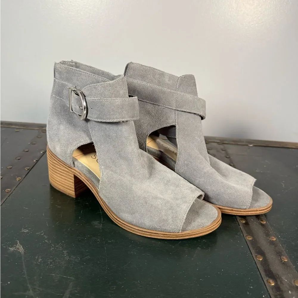 Sole Society Tracy Block Heel Gray Suede Leather Sandals Womens Size 7.5 M